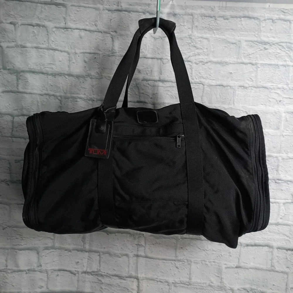 Tumi 269D3 Black Ballistic Nylon Expandable Duffel Travel Bag Weekender Luggage